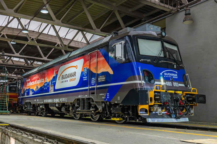 480 093 after the livery application